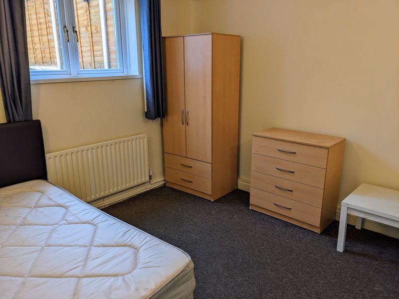 Lynwood Walk Harborne